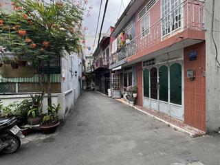 Nhà đẹp ở ngay  góc 2 mt hẻm  nguyễn thái sơn gv giáp bình thạnh chỉ 5,7tỷ (tl)