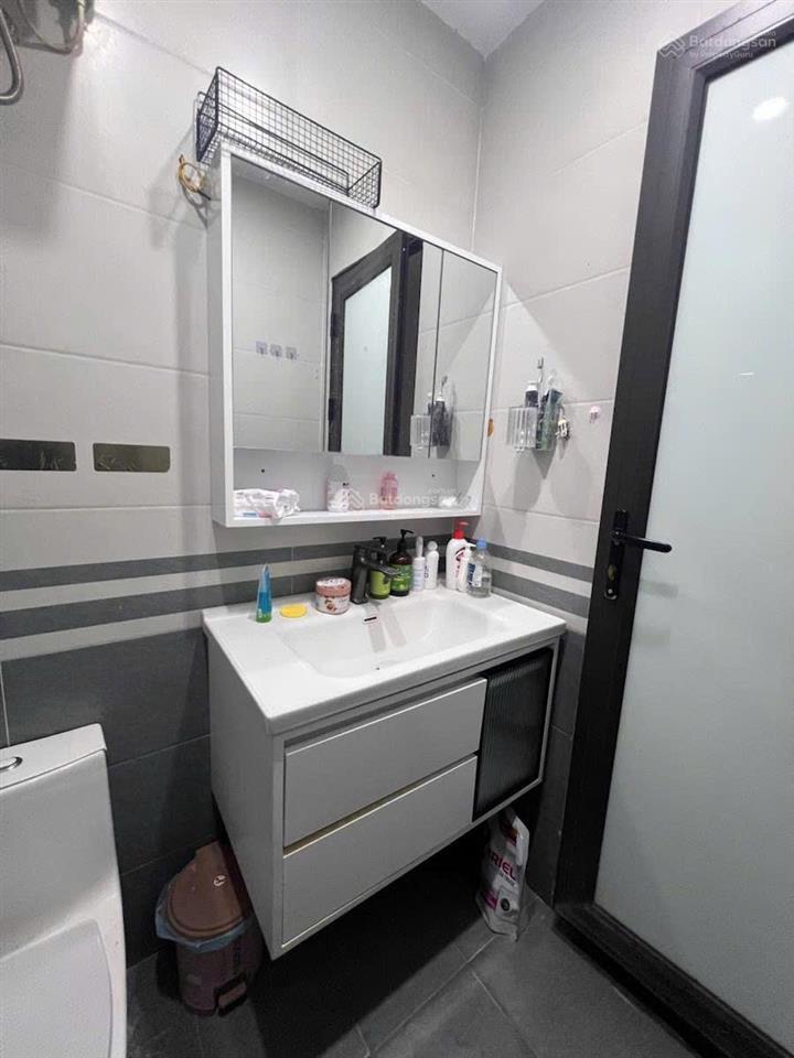 Cho thuê nhà chính chủ tại cầu diễn, bắc từ liêm 50m2 4 tầng 4pn mới đẹp 9 triệu/th