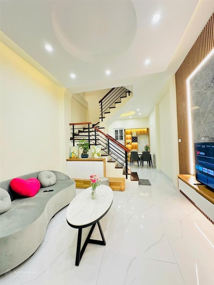 Cho thuê nhà nguyên căn mỹ đình 45m2 4 tầng 4pn full đồ 13 triệu