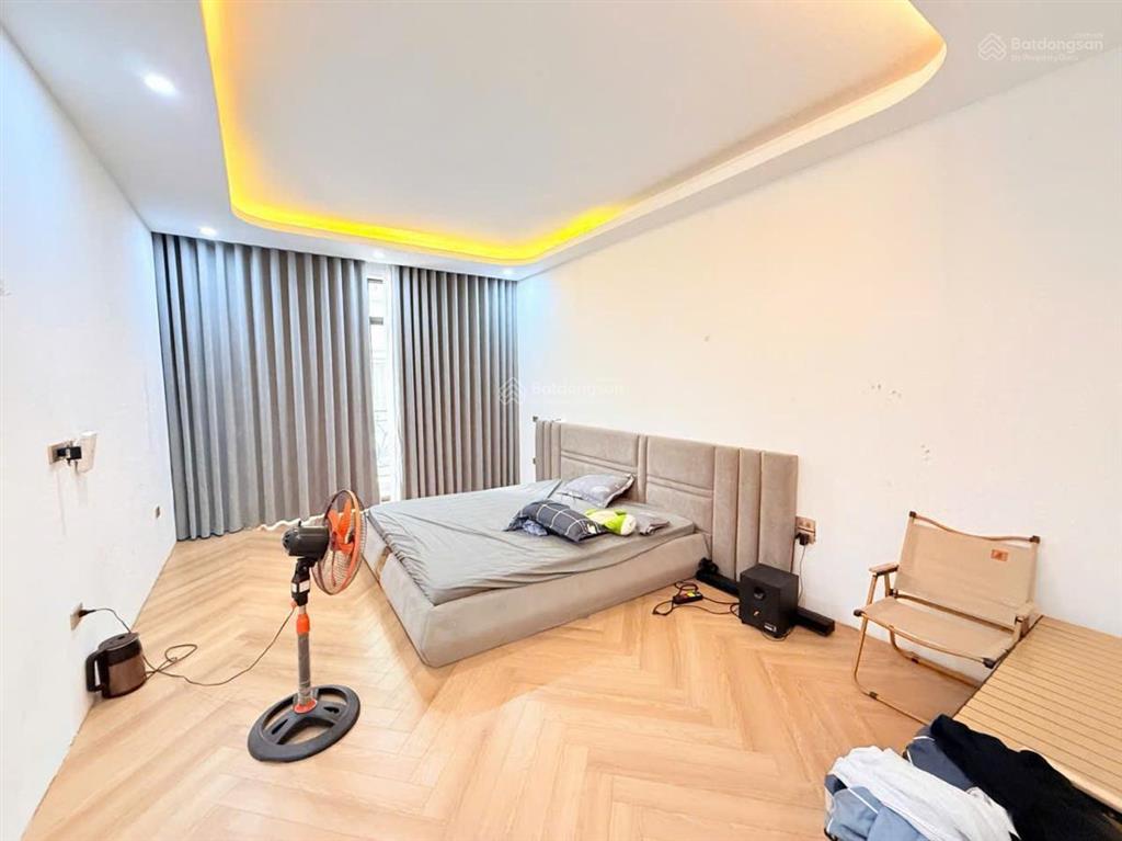 Cho thuê nhà nguyên căn vân canh dt 50m2 4 tầng 4pn full đồ 9 triệu