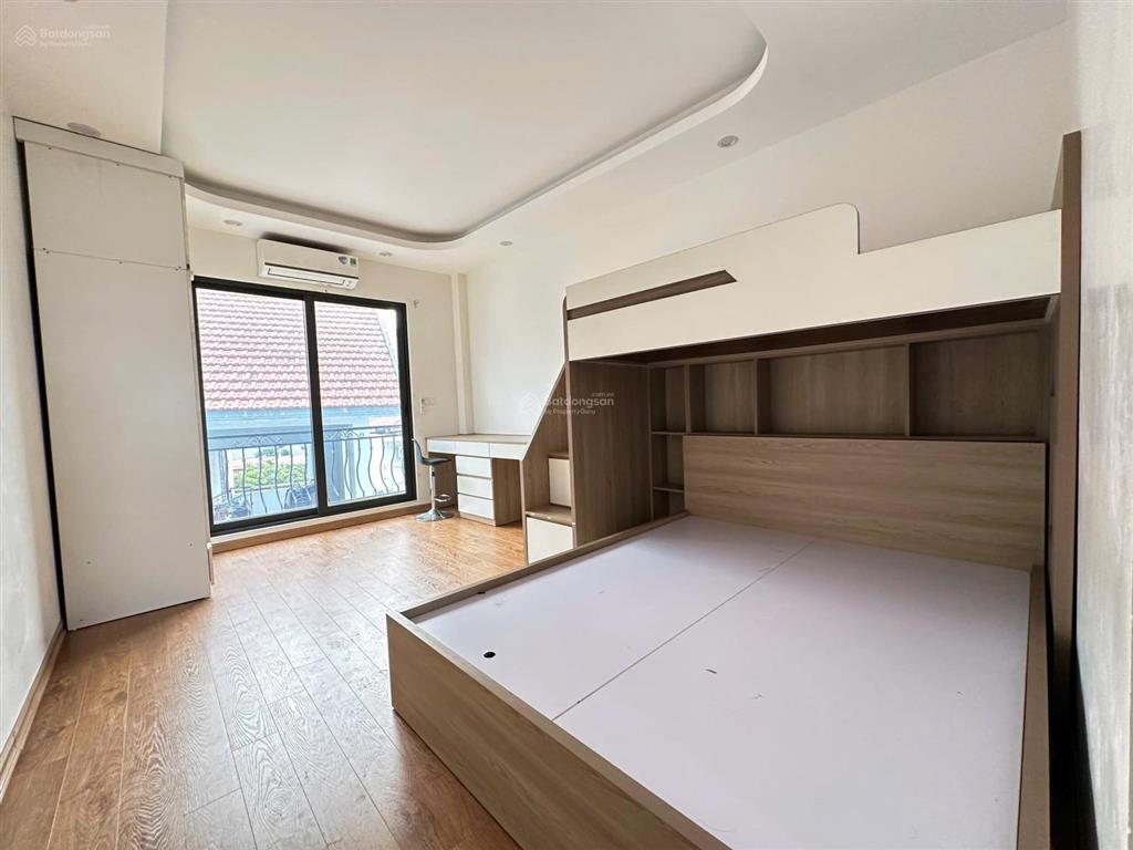 Chính chủ cho thuê nhà riêng xuân đỉnh từ liêm 45m 5 tầng 4pn full đồ 10 triệu ở ngay
