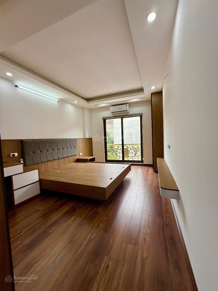 Cho thuê nhà phân lô xuân la tây hồ 55m2 x 4 tầng 4pn full đồ 15 triệu