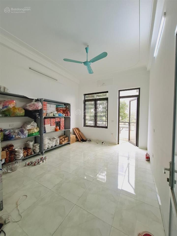 Cho thuê nhà liền kề xuân phương nam từ liêm 55m2 x 4 tầng 12 triệu/tháng