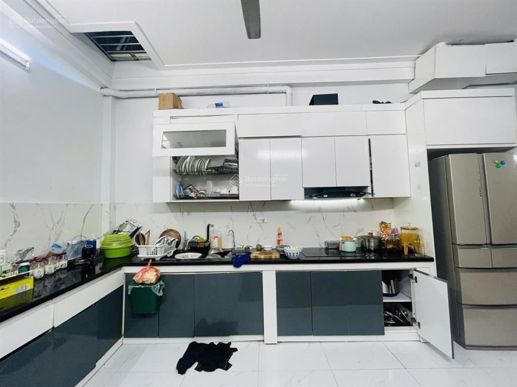 Cho thuê nhà phố khương trung thanh xuân dt 55m 4 tầng 4pn full đồ 13 triệu nhận ngay