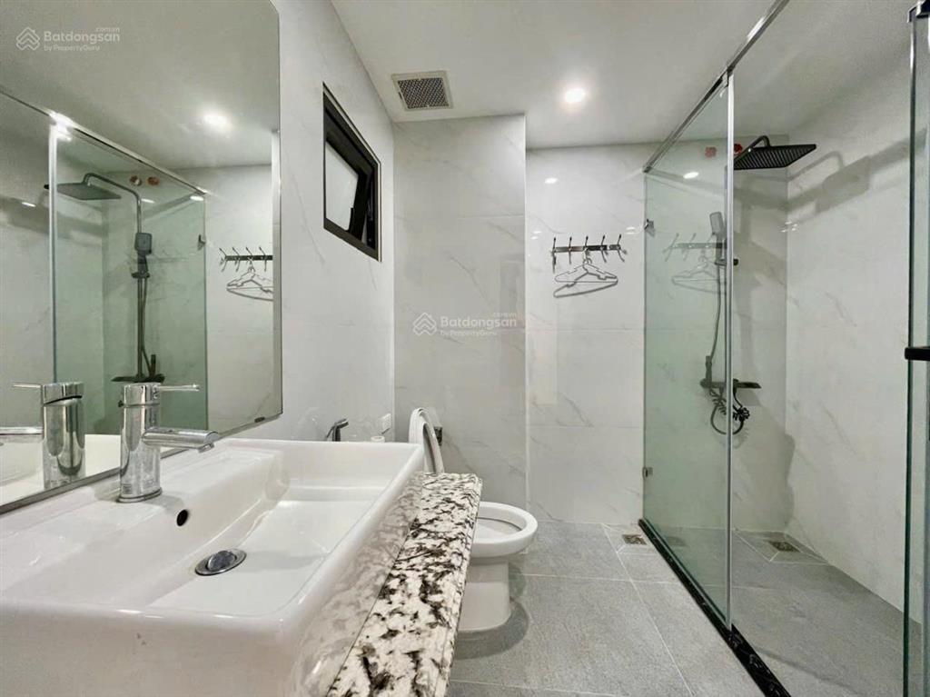 Cho thuê nhà hàm nghi, mỹ đình 55m2, 6 tầng thông sàn thang máy, ô tô 18 triệu