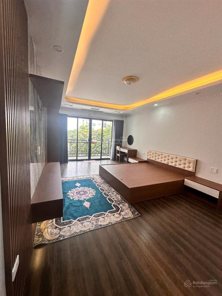Cho thuê nhà nguyên căn ngõ 205 xuân đỉnh 45m2, 6 tầng thông sàn có thang máy 15 triệu