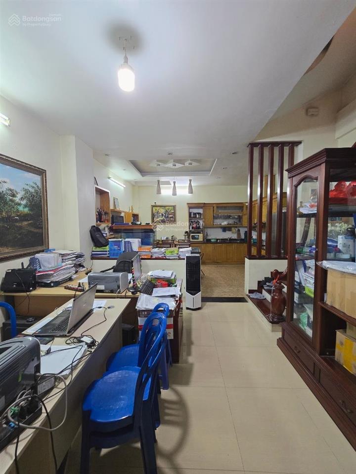 Cho thuê liền kề lạc long quân dt 65m2 x 5 tầng thông sàn đường ô tô tránh 22 triệu/th