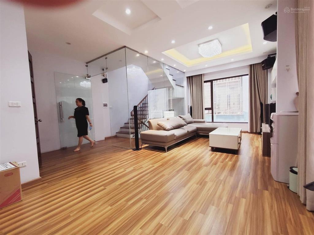Cho thuê nhà xuân phương đường ô tô tránh 4 tầng x 45m2 4pn full đồ 10 triệu