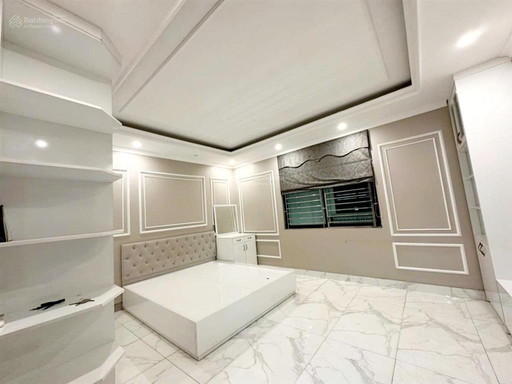 Cho thuê nhà phân lô mễ trì ô tô tránh 65m2 x 5 tầng có vỉa hè rộng 22 triệu