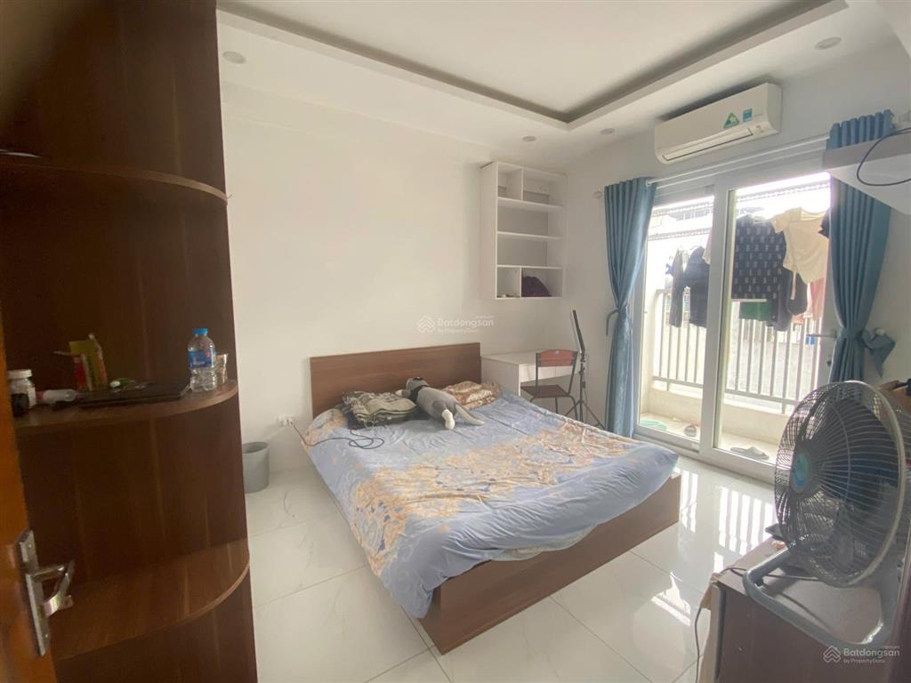 Cho thuê căn hộ chung cư ct36 xuân la, ngõ 28 xuân la, dt 110m2, 3pn, full đồ 13 triệu nhận ngay