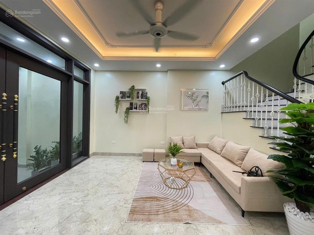 Cho thuê nhà xuân la phân lô ô tô tránh dt 65m2, 5 tầng, 6pn, 17 triệu/th nhận nhà ngay