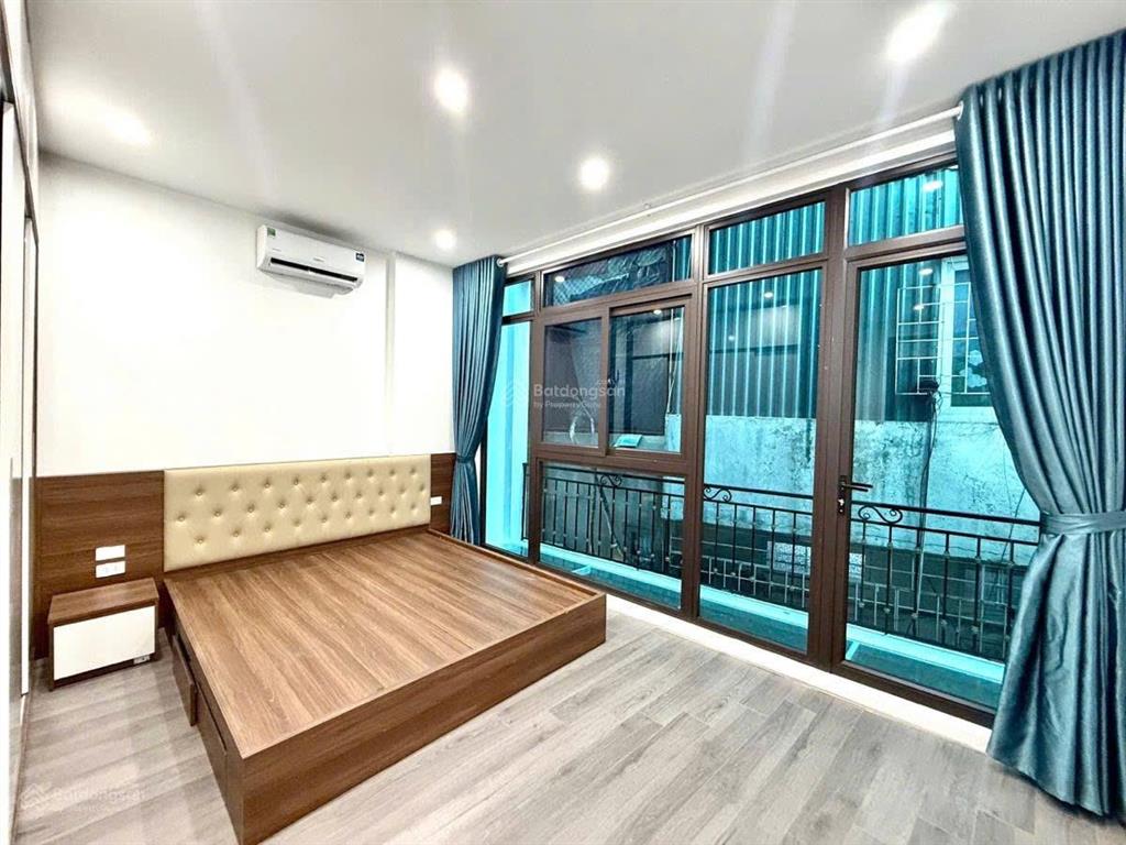Cho thuê nhà nguyên căn hồ tùng mậu 35m2 x 5 tầng, 4pn, full đồ ở ngay