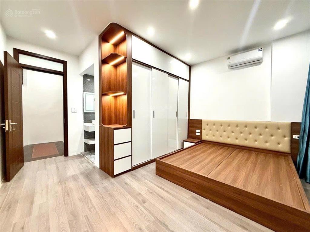 Cho thuê nhà nguyên căn hồ tùng mậu 35m2 x 5 tầng, 4pn, full đồ ở ngay
