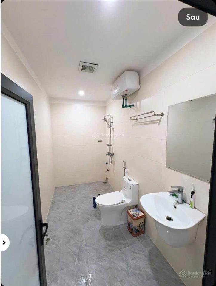 Cần cho thuê nhà riêng xuân thủy, cầu giấy 45m 5 tầng 4pn 13 triệu