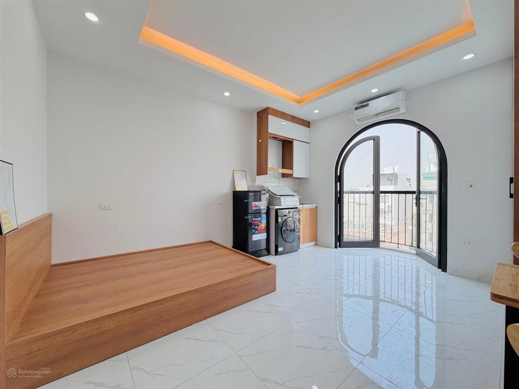 Cho thuê chdv tại cầu diễn  full nội thất  vào ở ngay  dt 30m2  3,7 triệu