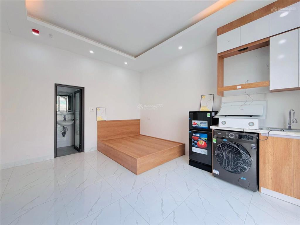 Cho thuê chdv tại cầu diễn  full nội thất  vào ở ngay  dt 30m2  3,7 triệu