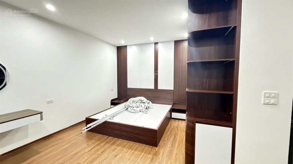 Chính chủ cho thuê nhà riêng quang trung, hà đông. dt 50m2, 5 tầng, 4pn full đồ, 13 triệu nhận ngay