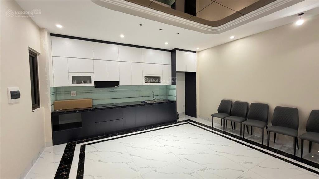 Chính chủ cho thuê nhà riêng quang trung, hà đông. dt 50m2, 5 tầng, 4pn full đồ, 13 triệu nhận ngay