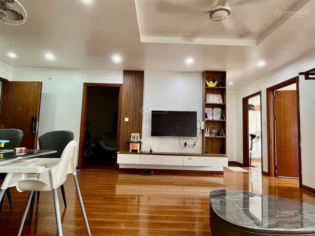 Cho thuê căn hộ chung cư vov mễ trì 86m2 2pn 2wc căn góc full đồ 11 triệu/th