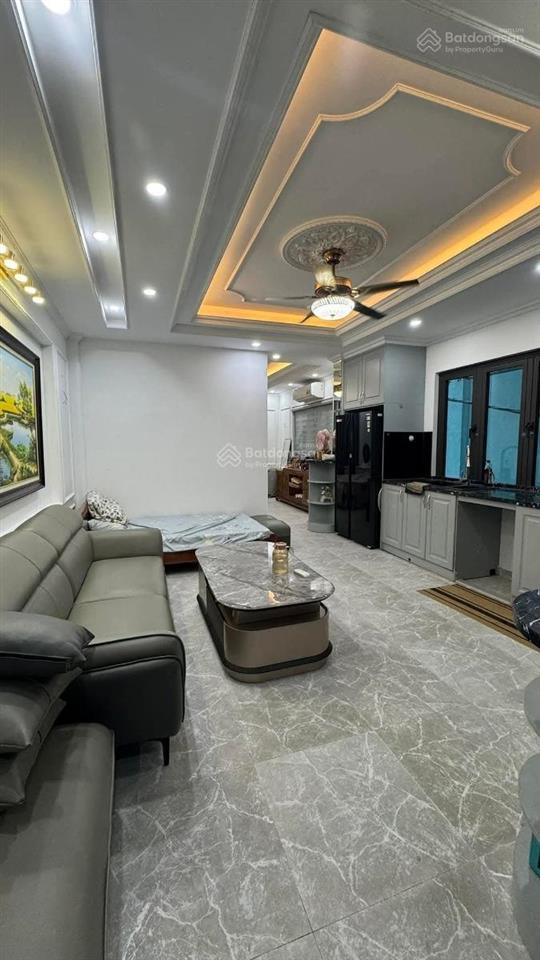 Cho thuê nhà ngay ngã tư đại mỗ  lê quang đạo 5 tầng 55m2, 5pn ô tô đỗ cửa, full đồ 13 triệu