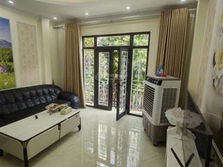 Cho thuê nhà nguyên căn mễ trì 55m2, 5 tầng 4pn full đồ 13 triệu/tháng