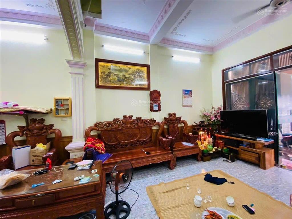 Cho thuê nhà cổ nhuế, bắc từ liêm, dt 50m, 4 tầng, 4pn, full đồ ở ngay