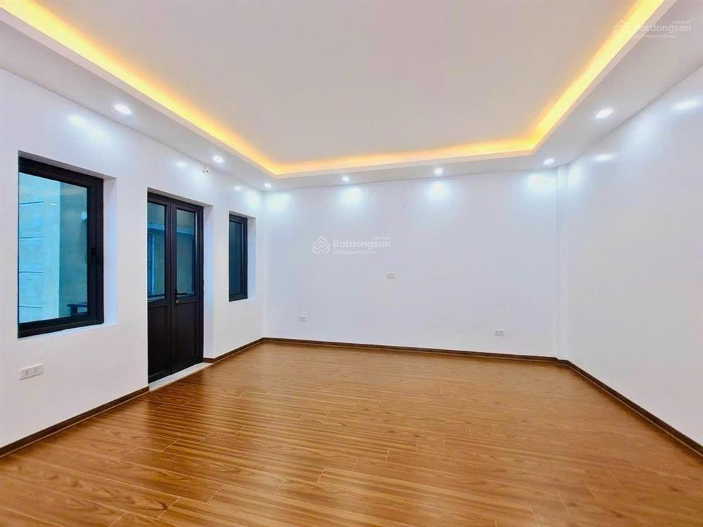 Cho thuê nhà trung văn, nam từ liêm dt 55m2 x 4 tầng 4pn ngõ ô tô, 13 triệu nhận ngay