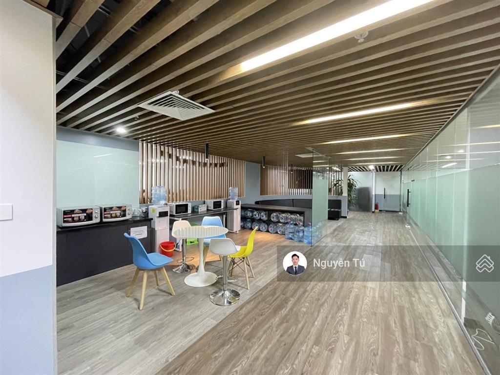 Cđt cho thuê văn phòng golden field  hàm nghi. diện tích 600m2 vuông vắn giá tốt.  0974 024 ***