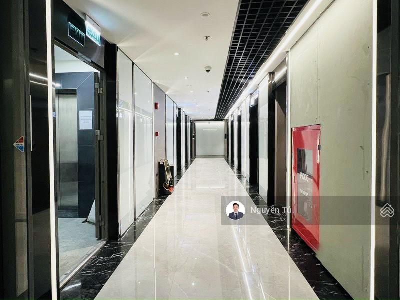 Chủ đầu tư hud tower  lê văn lương cho thuê văn phòng diện tích 330m2 (có cắt lẻ) nội thất đẹp