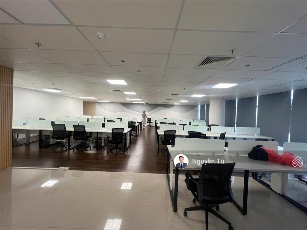 Chủ đầu tư hud tower  lê văn lương cho thuê văn phòng diện tích 330m2 (có cắt lẻ) nội thất đẹp