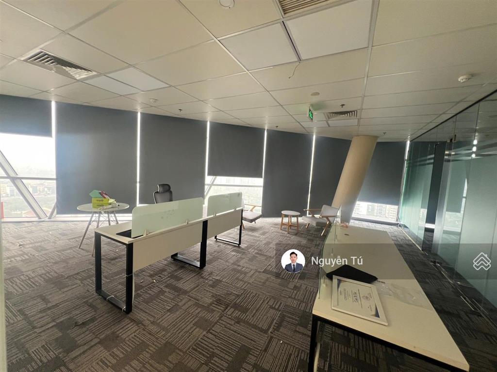 Chủ đầu tư hud tower  lê văn lương cho thuê văn phòng diện tích 330m2 (có cắt lẻ) nội thất đẹp