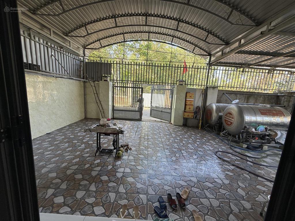 Bán nhà riêng tại tổ 5, ấp suối lớn, giá tốt, 260m2, đẹp, nhiều tiện ích