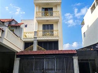 Nhà 5 tầng  ngang gần 5m khu chợ bình triệu  11.9t tl