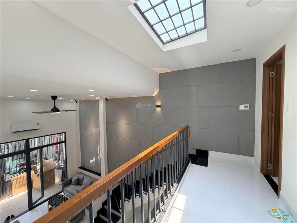 1 sẹc đường bạch đằng nằm giữa chợ bà chiểu  n4hx, 58m2 2 tầng, hẻm ba gác, giá chỉ 4,8 tỷ tl