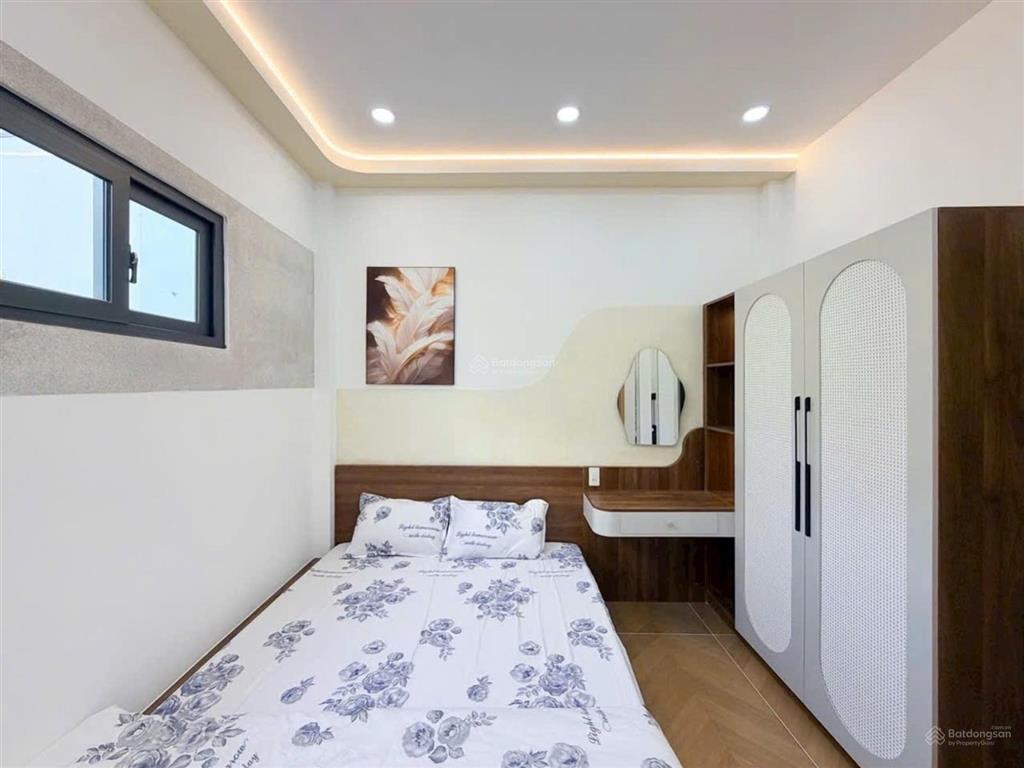 Hẻm xe hơi đậu trước cửa, 44m2 4 pn, ngay metro văn thánh, ngân hàng cho vay cao hơn giá bán