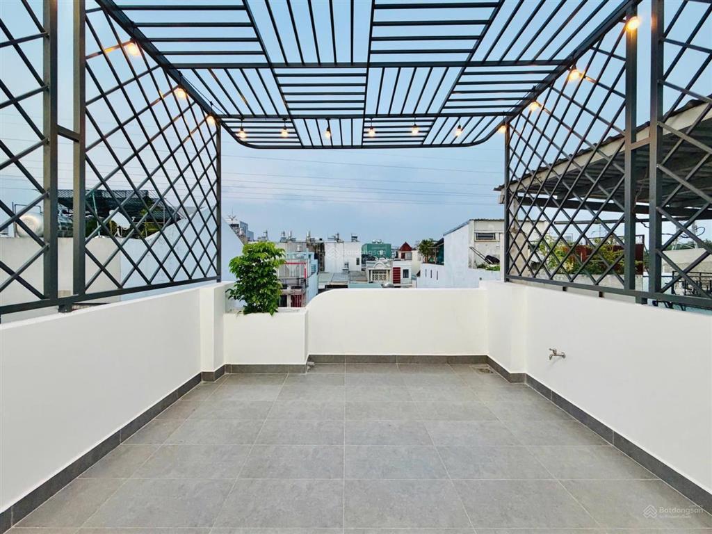 Siêu phẩm 4 tầng, cách hẻm xe tải 10m, 43m2 4 phòng ngủ, sát công viên làng hoa, giá 5,58 tỷ tl