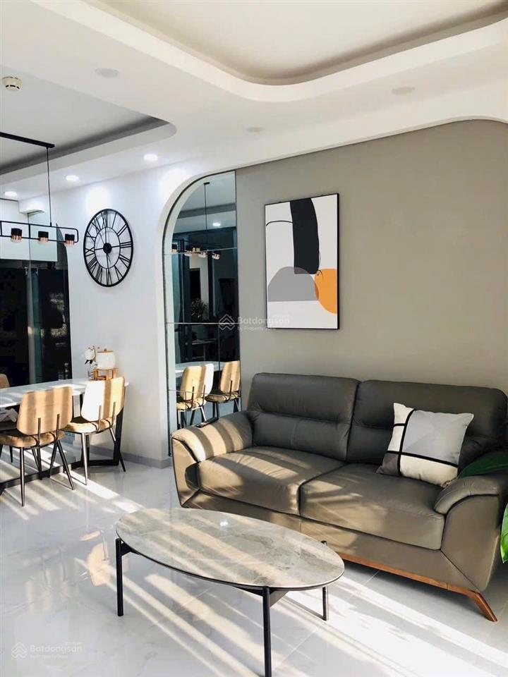 Bán căn hộ saigon south giá 5tỷ 8 nhà đẹp vào ở ngay nơi thất như hình