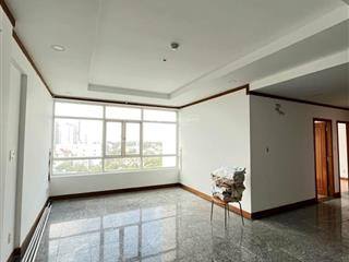 Bán căn hộ phú hoàng anh 129m2, giá 4 tỷ 350 tr, tặng nội thất đang cho thuê