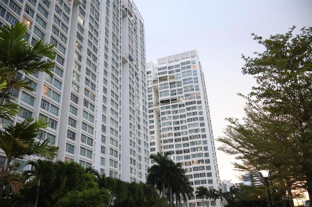 Bán căn hộ phú hoàng anh 129m2, giá 4 tỷ 350 tr, tặng nội thất đang cho thuê