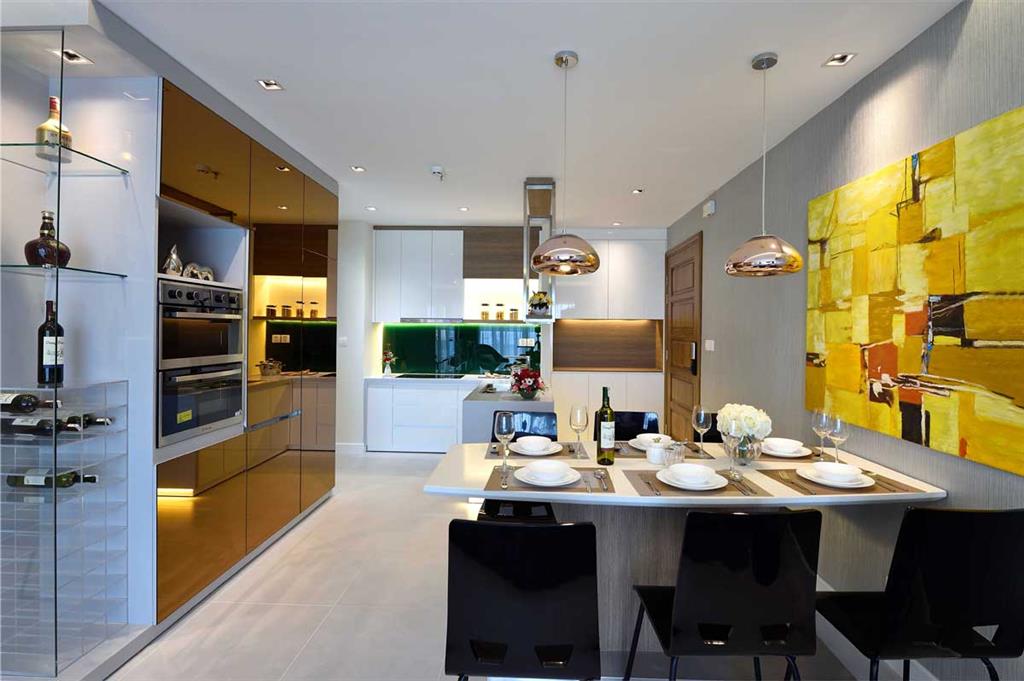 Căn hộ essensia sky  bán căn 2pn view đẹp  ban công đông nam  giá 5.2 tỷ