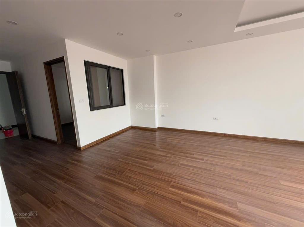 Chính chủ bán gấp căn hộ 77m2 sẵn sổ 3pn + 2vs tại x2 đại kim