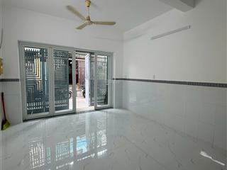 Bán nhà riêng dt 4.5x15 (sàn xây dựng 120m2) đường lê văn lương, giá 5,5 tỷ