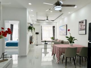 Bán gấp căn hộ sky garden 2 pmh, diện tích 71m2, 2pn2wc, full nội thất mới, giá bán 5,5 tỷ