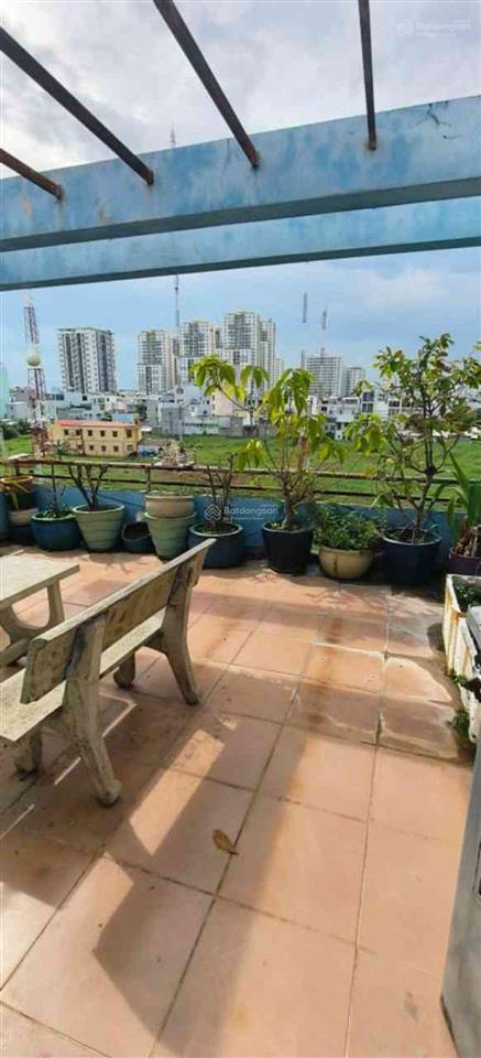 Cần bán gấp trong tháng. dt (5x18m) 4 tầng 4pn giá 12 tỷ5