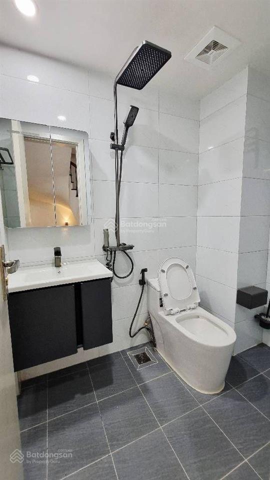 Bán nr tại giáp mặt phố giáp bát, 12,8 tỷ, 38m2, 5pn, 4wc