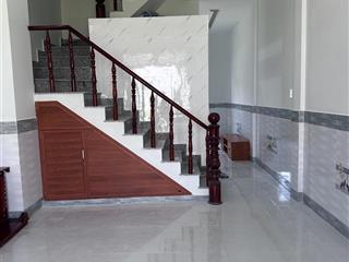 Nhà đẹp  giá tốt  chính chủ bán nhà phố liền kề gần kcn cầu tràm, cần đước, long an