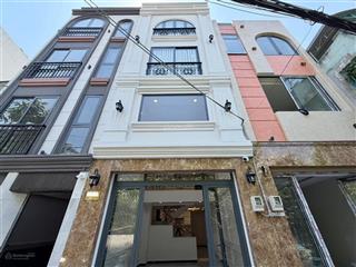 Hxh đẹp  khu hiếm nhà bán nguyển văn trỗi  oto vào nhà  dt (4x12.5m)  kết cấu chuẩn  sổ nét