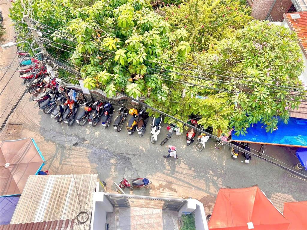 Nhà hẻm ô tô thông âu dương lân phạm thế hiển dt (4.3x14.5m), 4 tầng, mới 100%