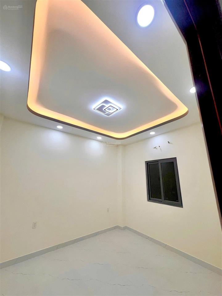 Nhà hẻm ô tô thông âu dương lân phạm thế hiển dt (4.3x14.5m), 4 tầng, mới 100%