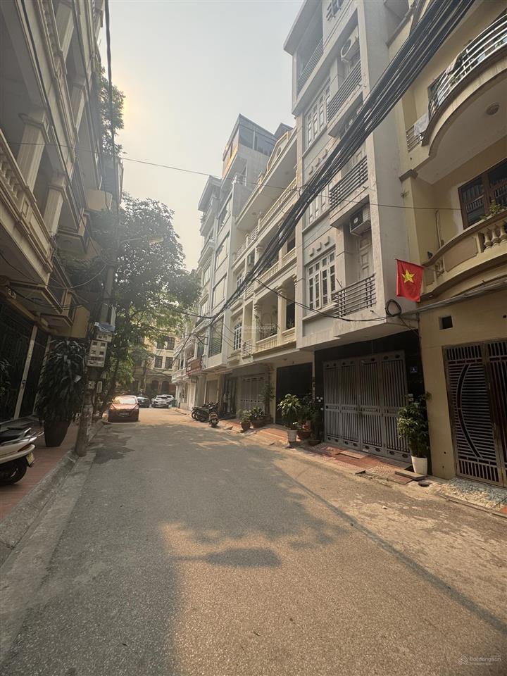 65m/31.5 tỷ/mt6m [lê văn lương] vỉa hè ô tô tránh đỗ 24/7  kinh doanh kết hợp ở  thông số vàng